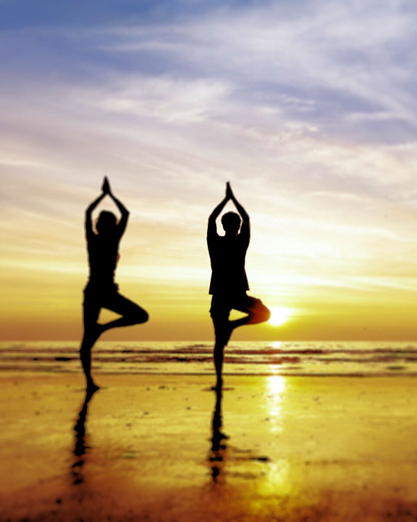 Couples Yoga, AcroYoga and Beach Yoga in Florida