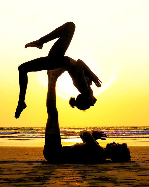 Sunrise Beach AcroYoga in Florida